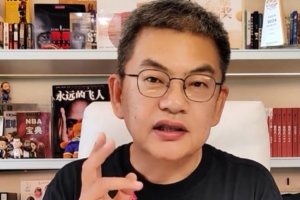 苏群指出：杰伦·布朗作为交易筹码已无法收回，史总目前处境尴尬