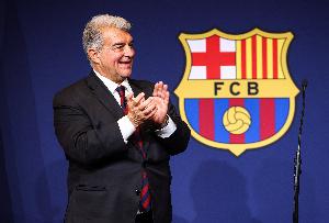 拉波尔塔向小蜘蛛透露：众多球员渴望加盟巴萨，我愿助他们圆梦